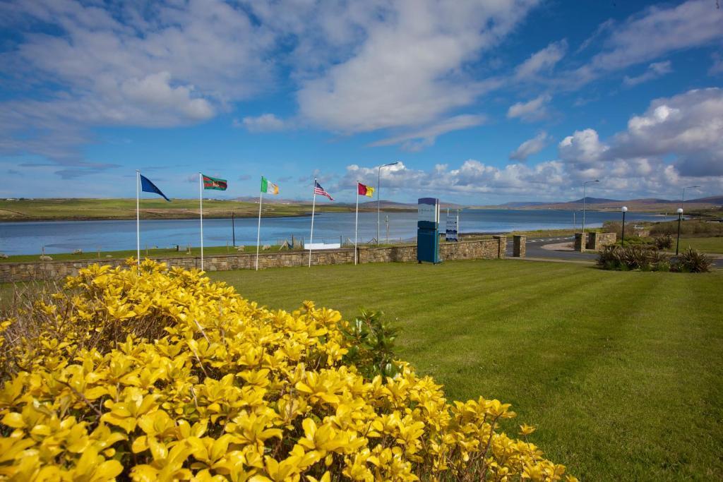 Broadhaven Bay Hotel Belmullet Kültér fotó